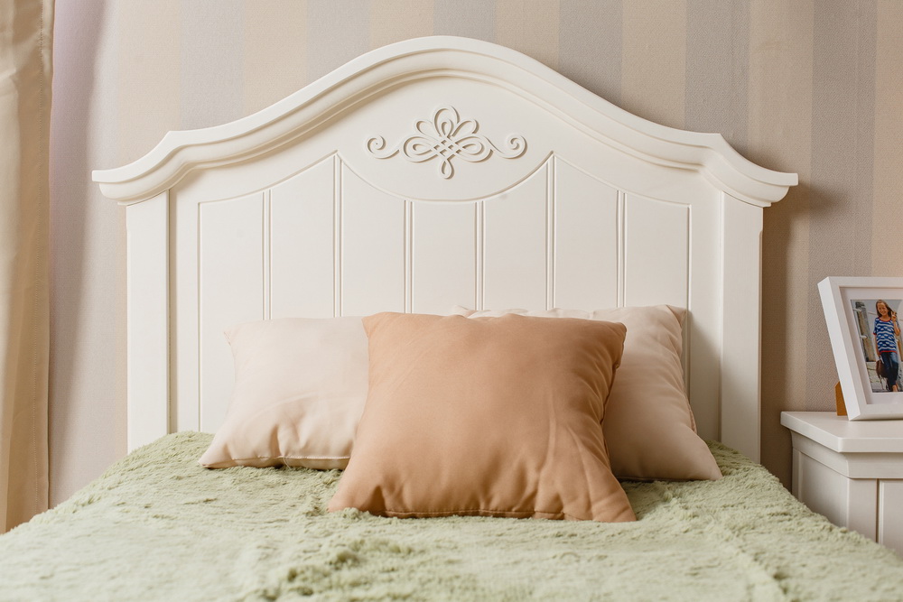 Кровать массив сосны Айно №2 1200х2000