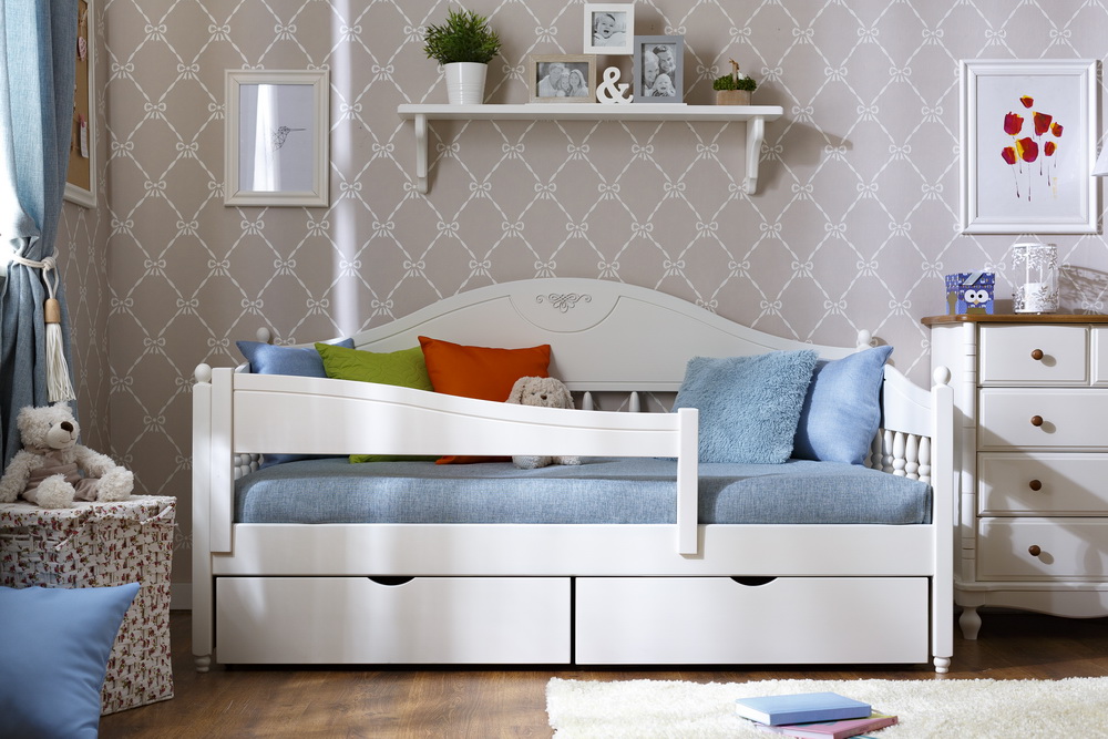   Тахта массив сосны Айно №2 800*1600 с ящиками  