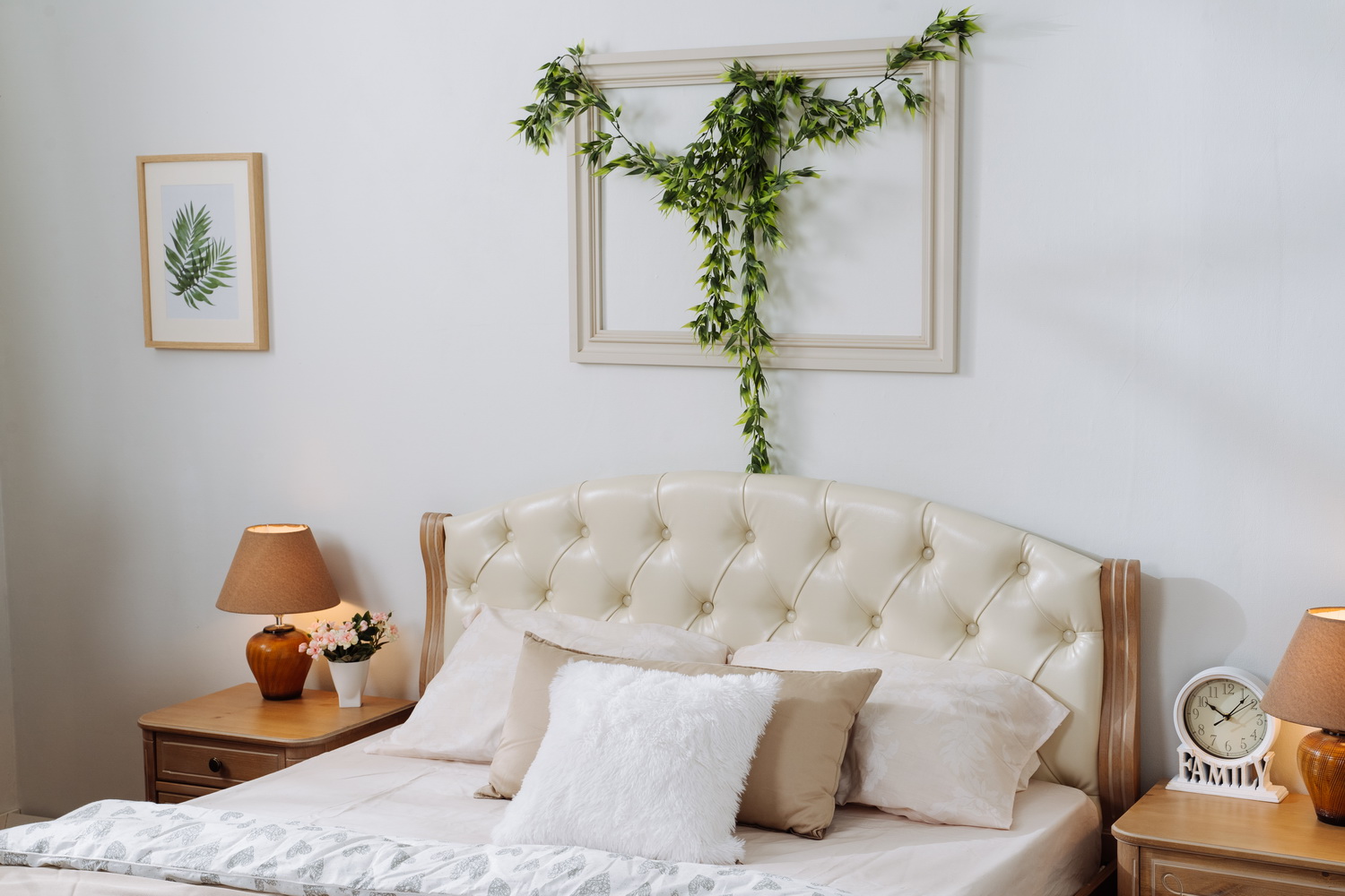 Кровать мягкая массив Бетти №51 800х1600