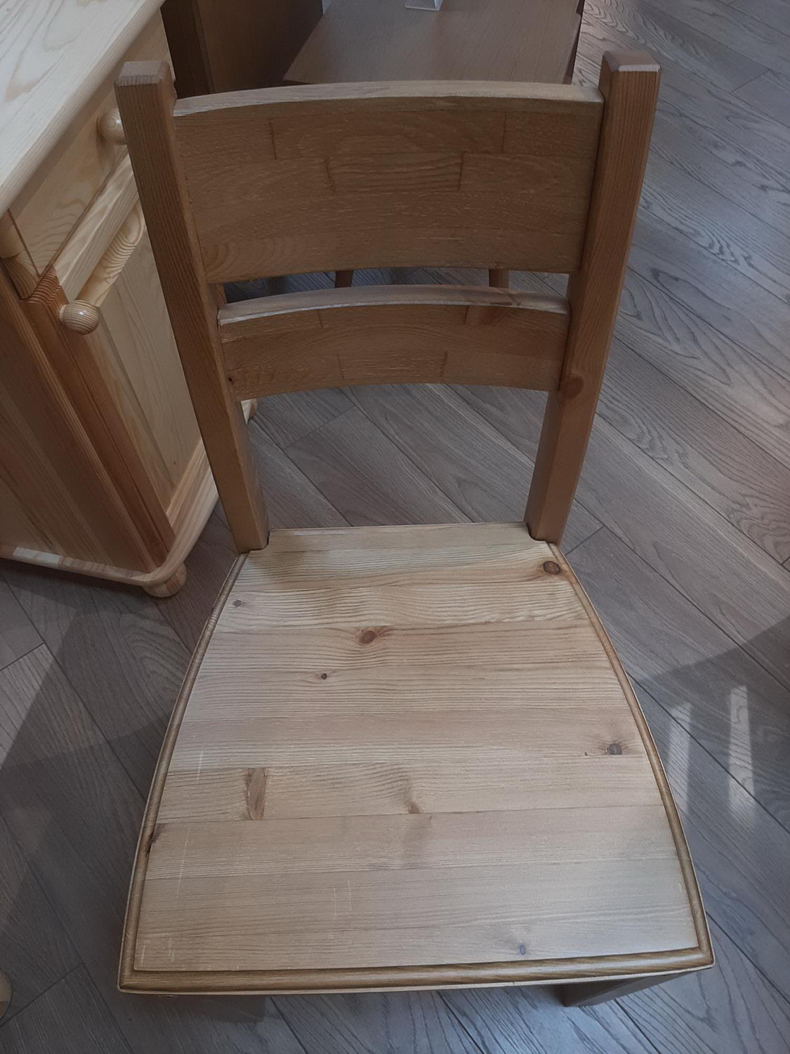Стул из массива Дания