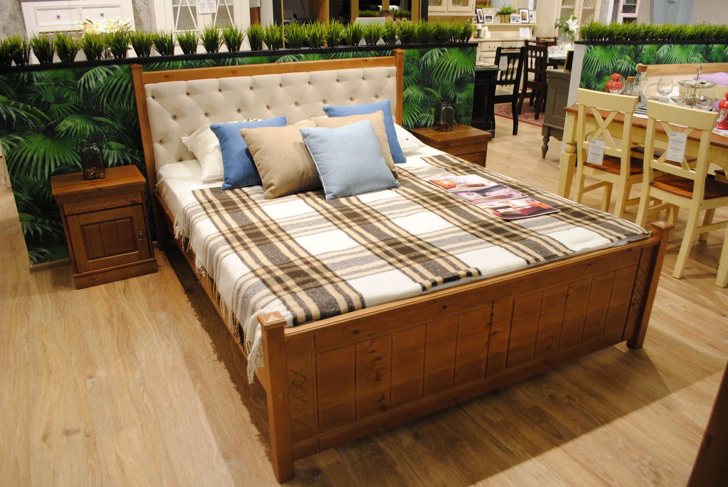 Кровать Дания 1 с мягким изголовьем 1600х2000