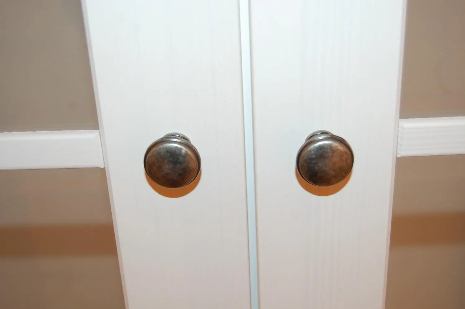 Шкаф Бейли 2-ств со стеклянными дверями белый воск