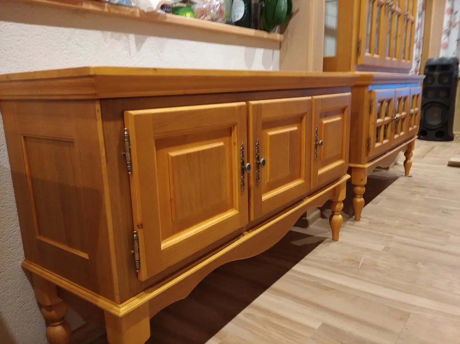 Комод Валенсия 2-52 сосна