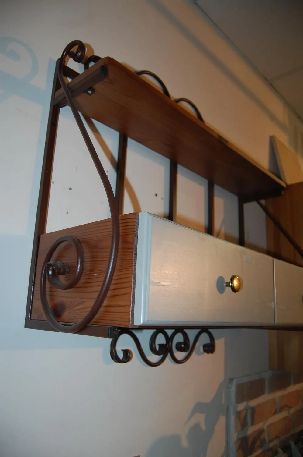 Граверса Валенсия 2-46 кованая,  сосна