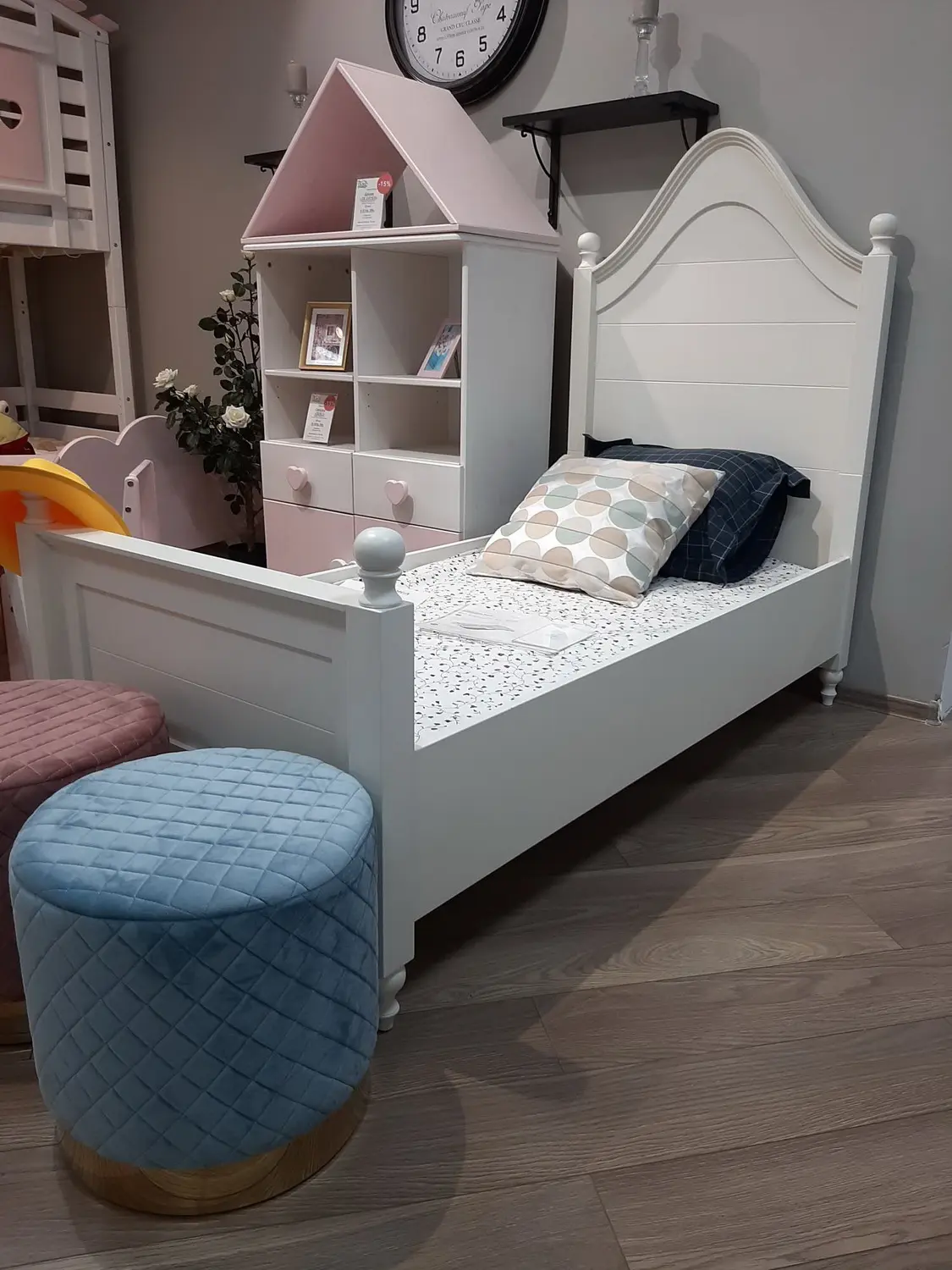 Кровать односпальная массив сосны Odri 800*1600 (выставочный образец)