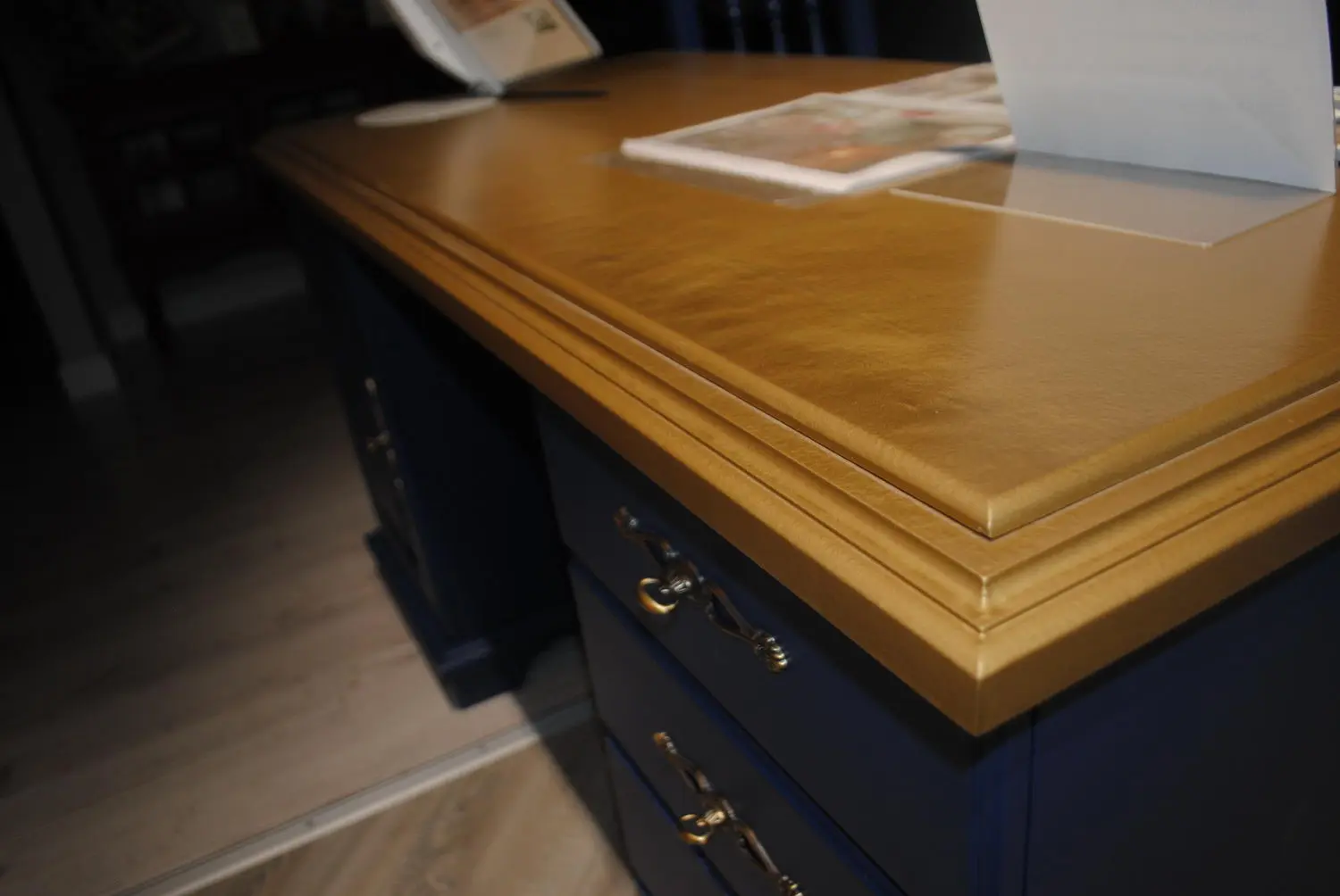 Стол Брусно кабинетный 2-тумбовый  6.3.02