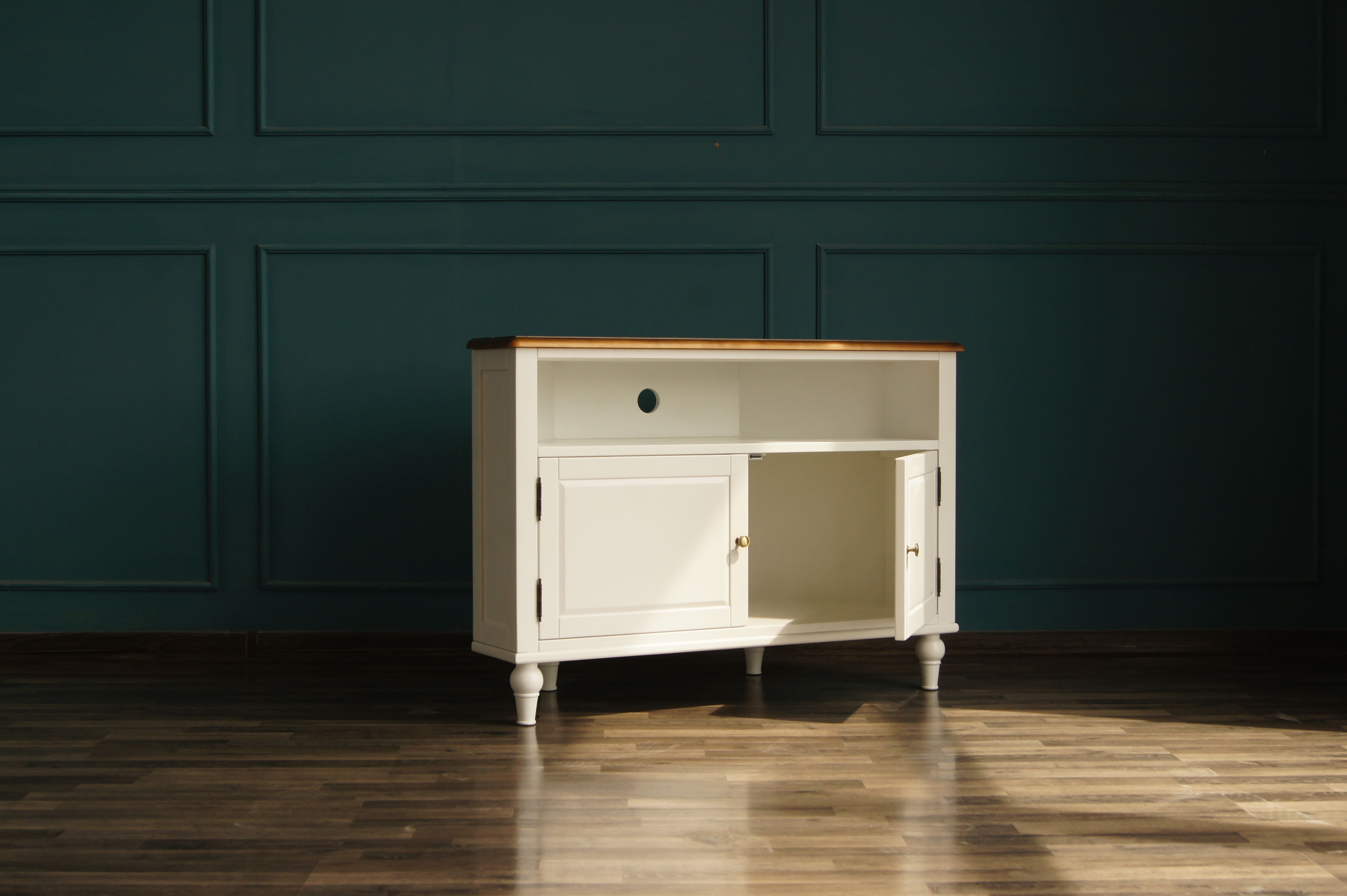 Комод угловой из дерева "Odri"