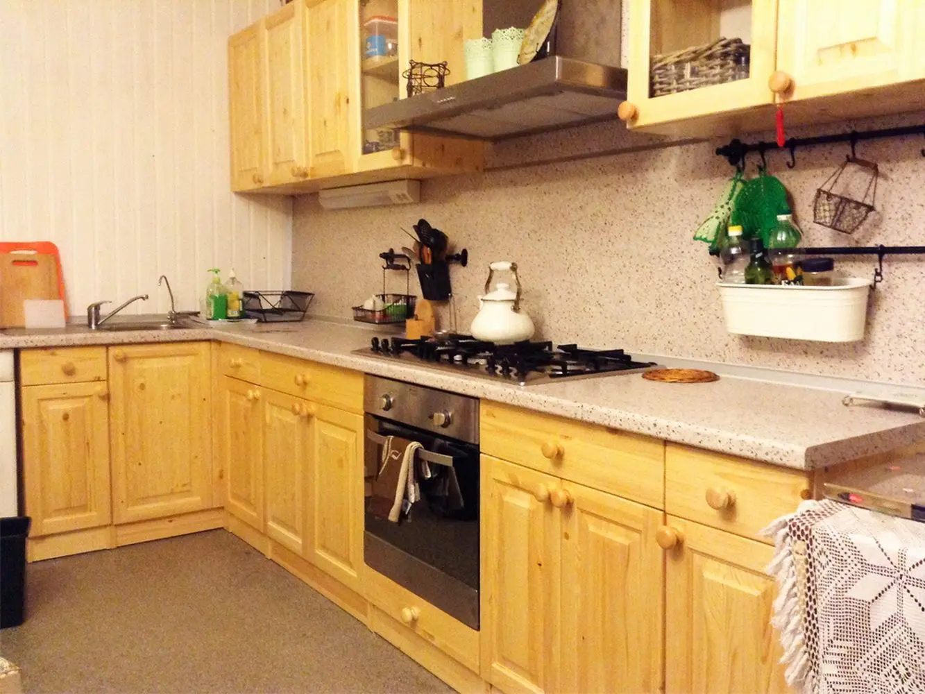 Кухни Весури