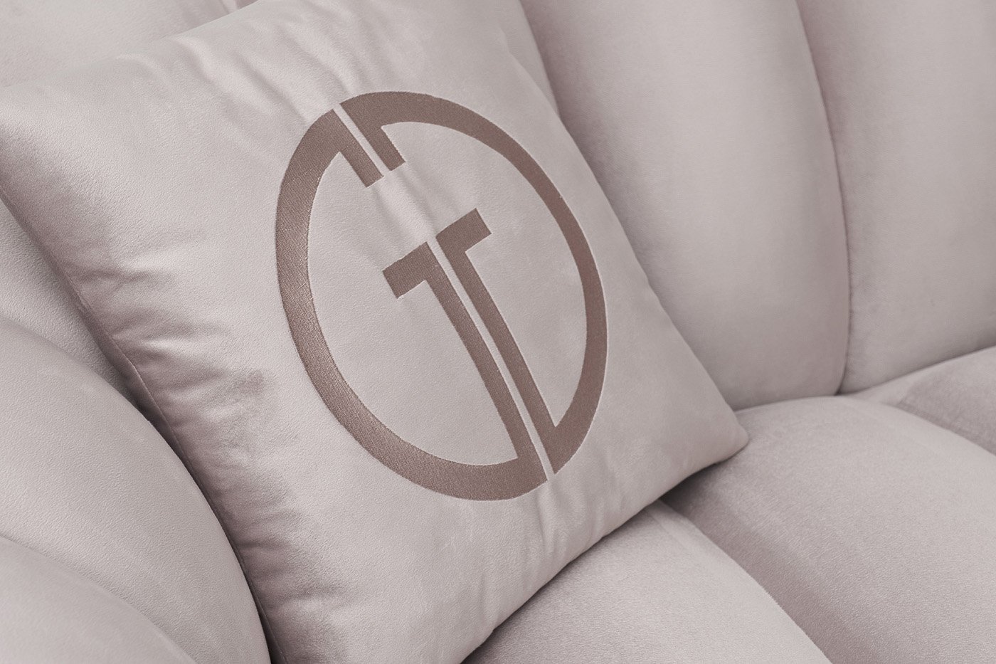 Диван Fabio двухмест. велюр бежевый Colt1001-SERROS 182*95*72см