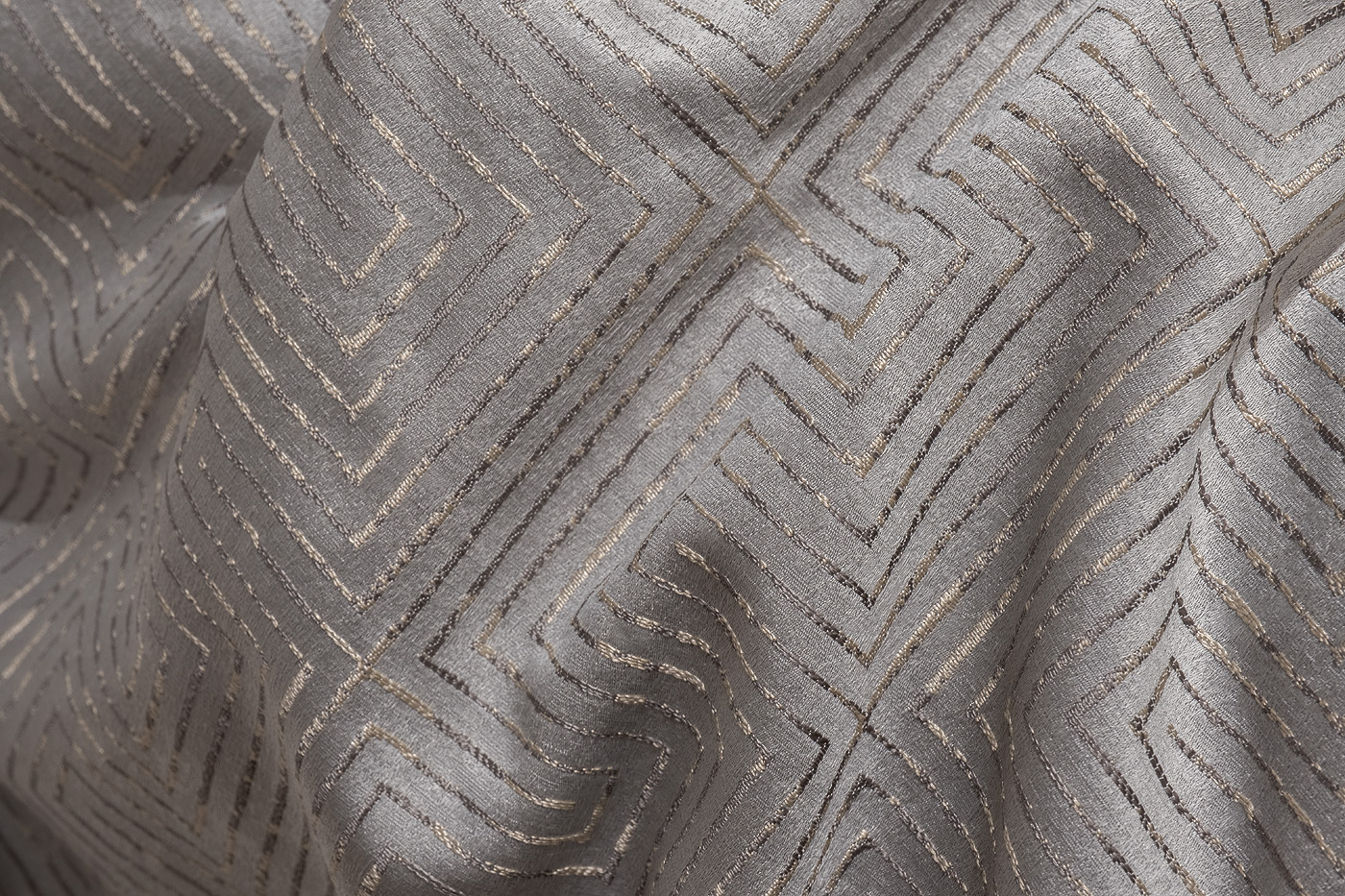 121GD-12112 Покрывало Gloss серое 260*260