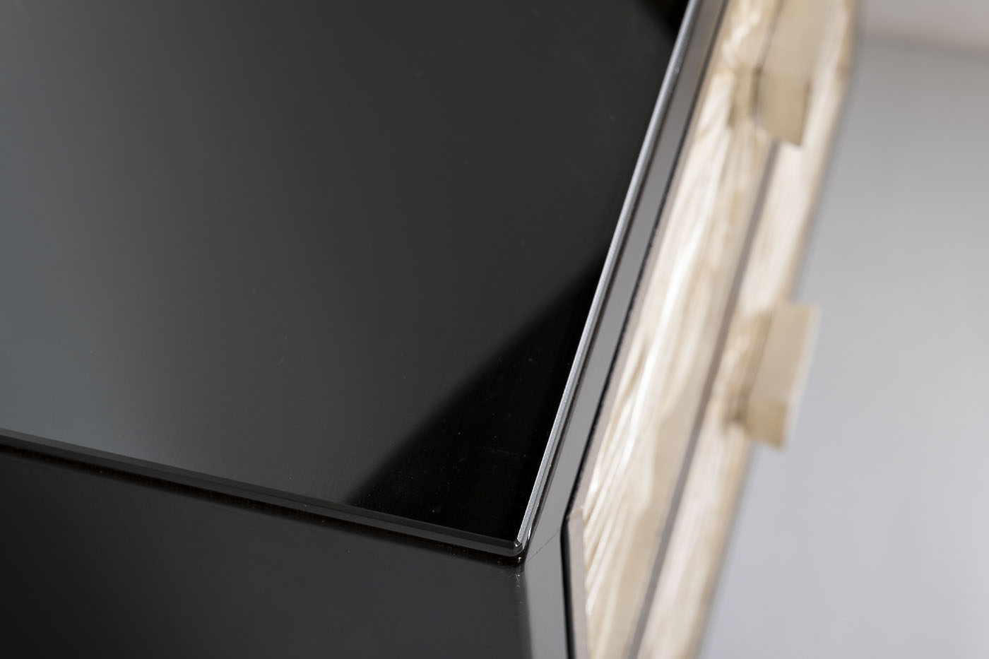 ART-2921-E Тумба с выдвижными ящиками