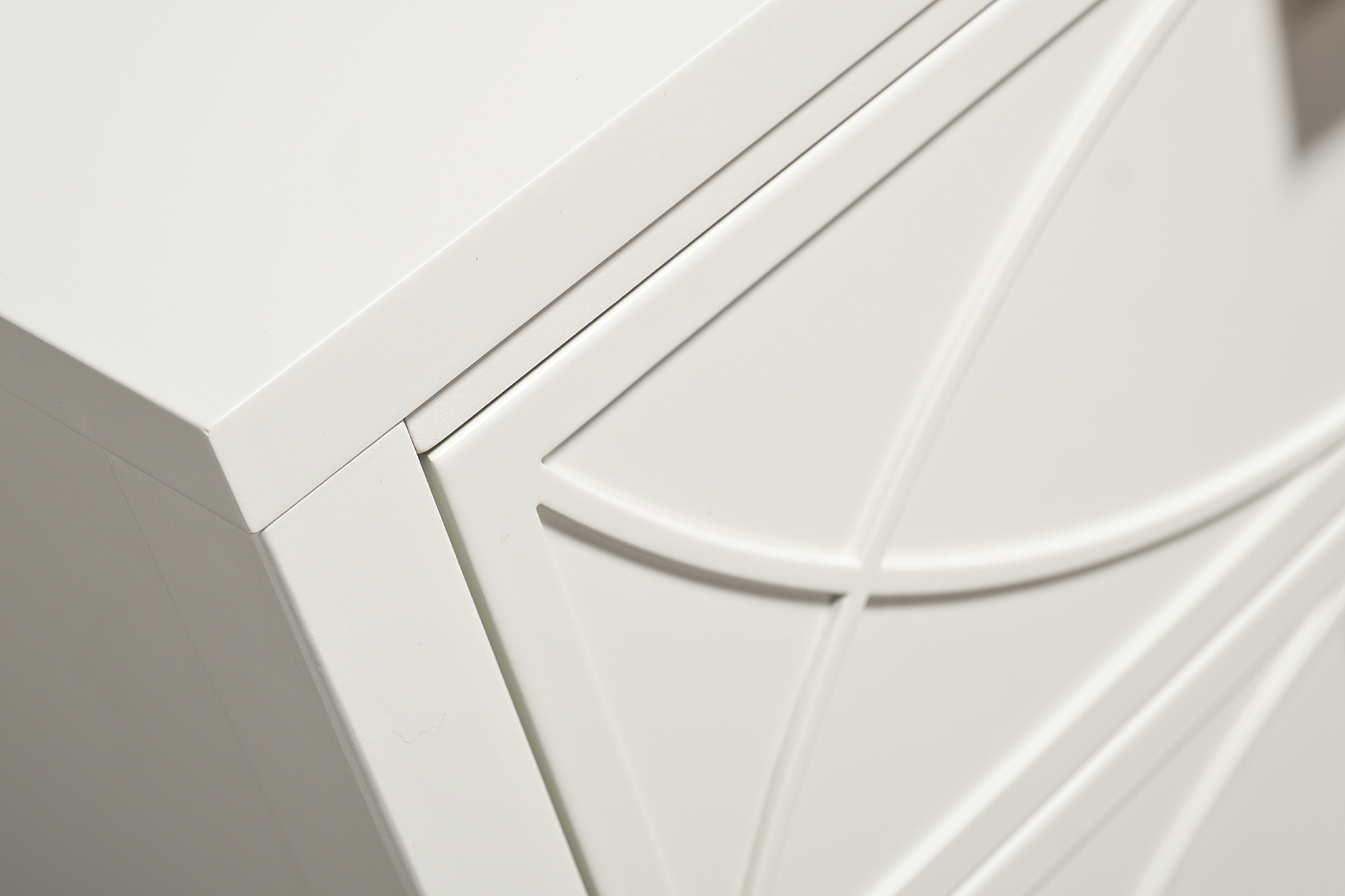 151SV-00007 Тумба прикроватная бежевая