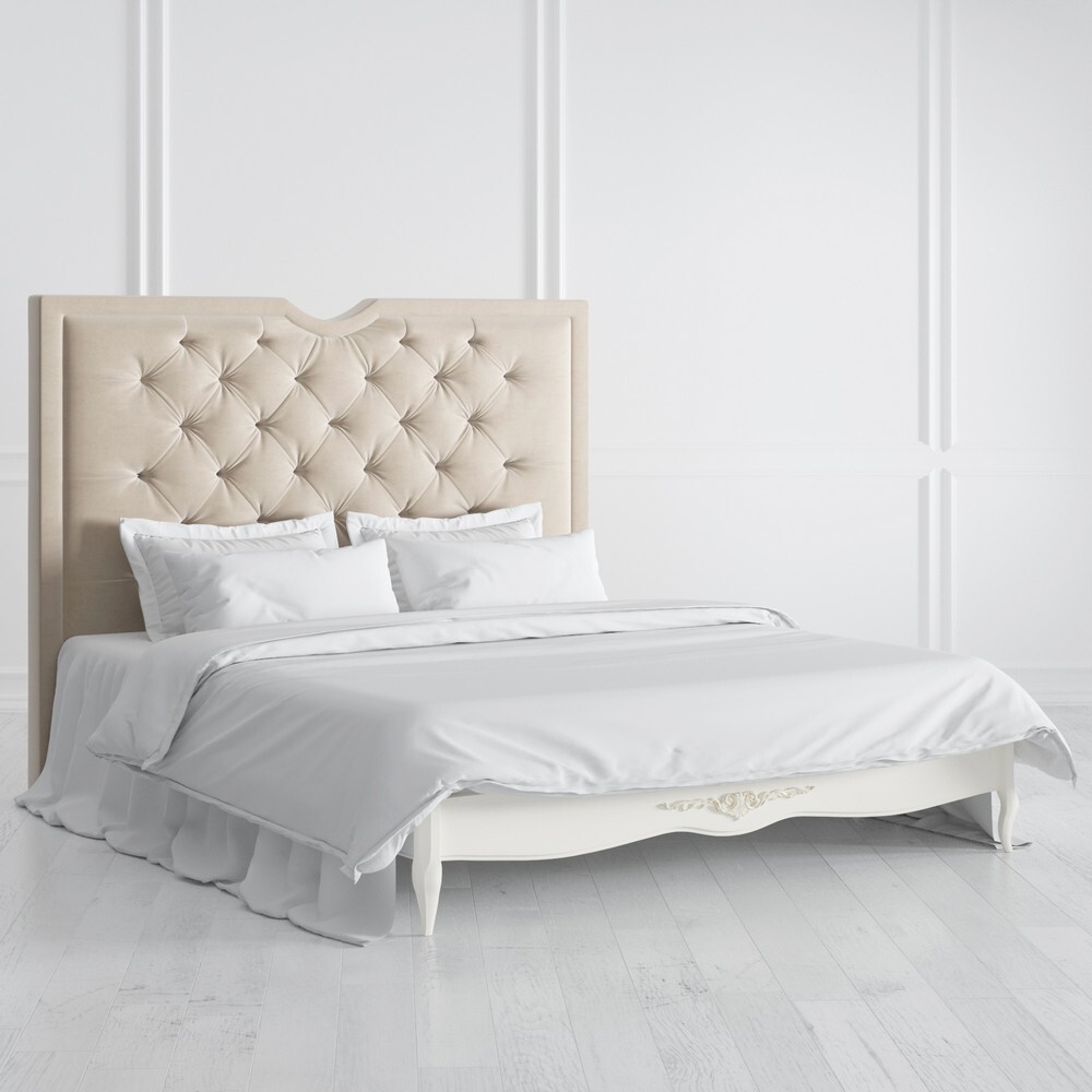 Кровать с мягким изголовьем 180*200 