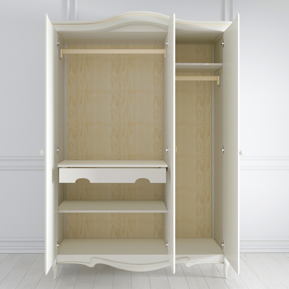 Шкаф 3 двери 