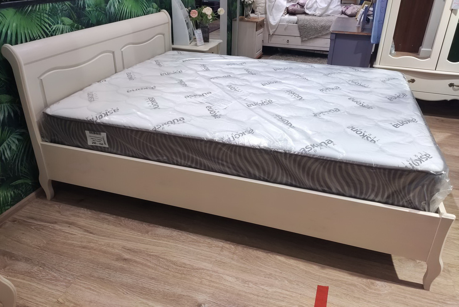 Кровать ЛеБо 1600х2000 без изножья бежевый воск