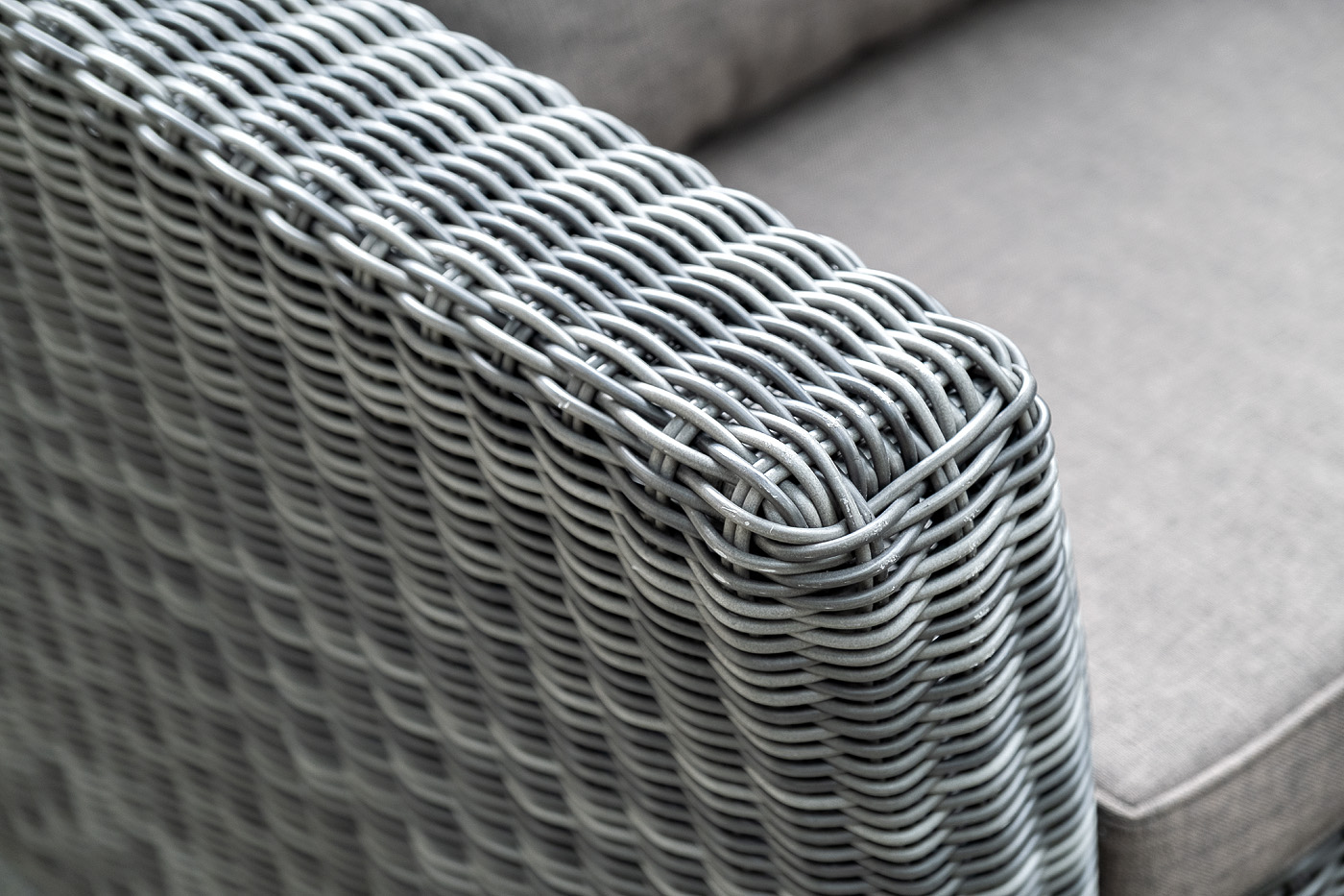 "Каприоли" лаунж-зона из искусственного ротанга, цвет графит