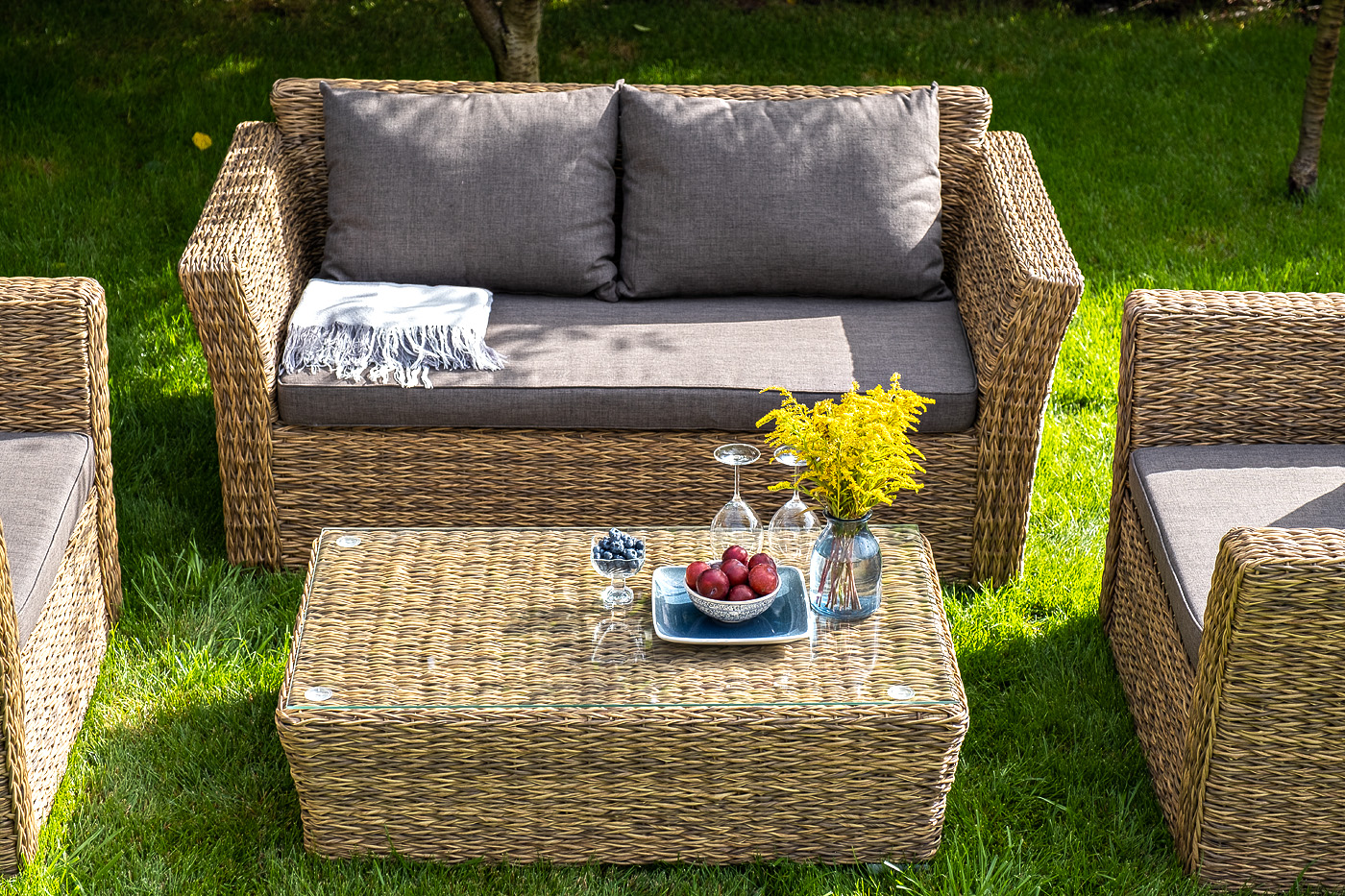 "Капуто" журнальный столик из искусственного ротанга (гиацинт), цвет соломенный