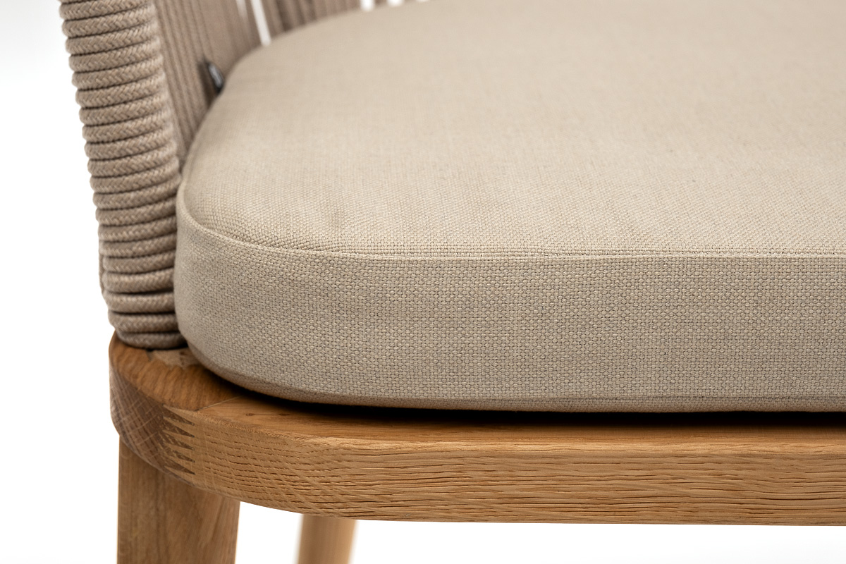 "Леонардо" стул плетеный из роупа, основание дуб, роуп бежевый круглый, ткань бежевая