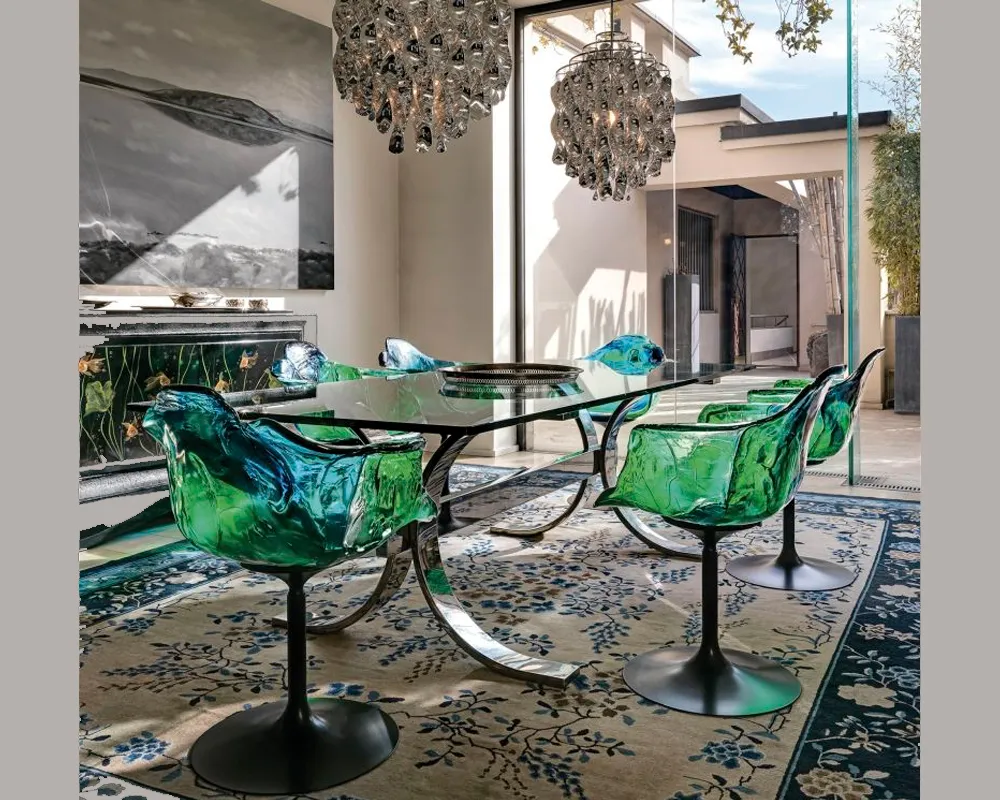 У нас в продаже – дизайнерская мебель премиум-класса!